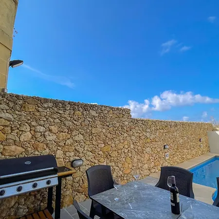 فيلة Fieldview - Gozo