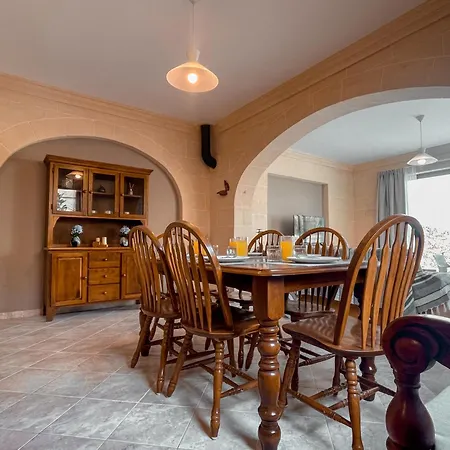 Fieldview - Gozo Għarb