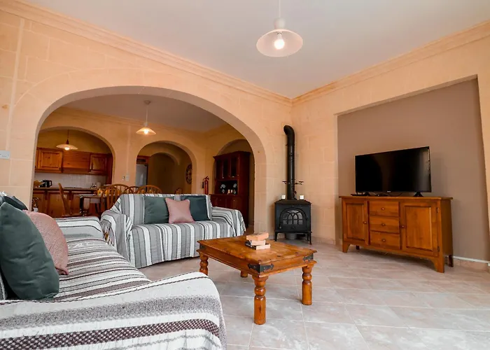 Fieldview - Gozo Villa